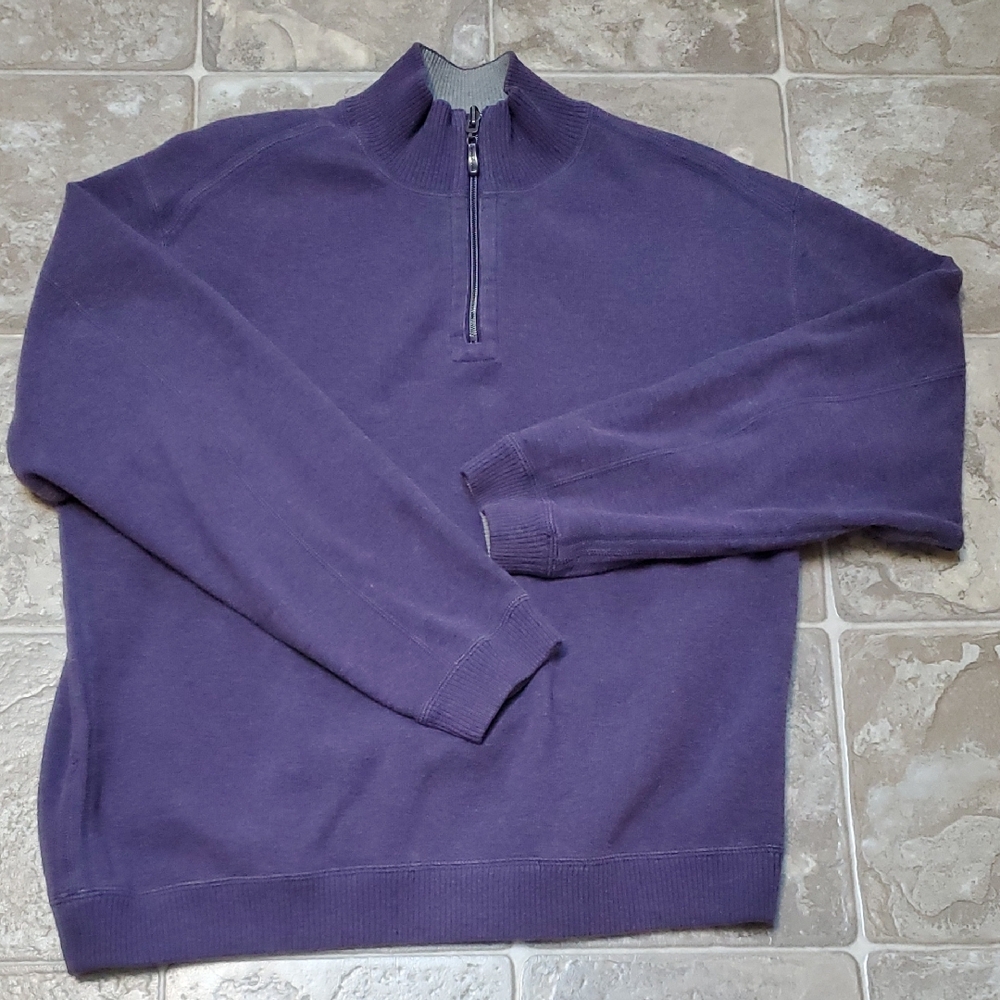Tommy Bahama Men's Purple Sweater, Large